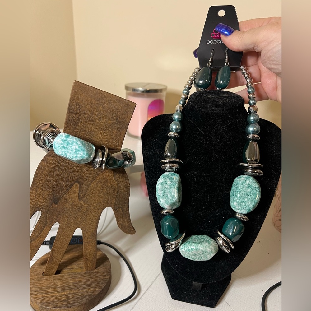 Paparazzi Teal and Dark Green Statement Bead Necklace & Bracelet Set